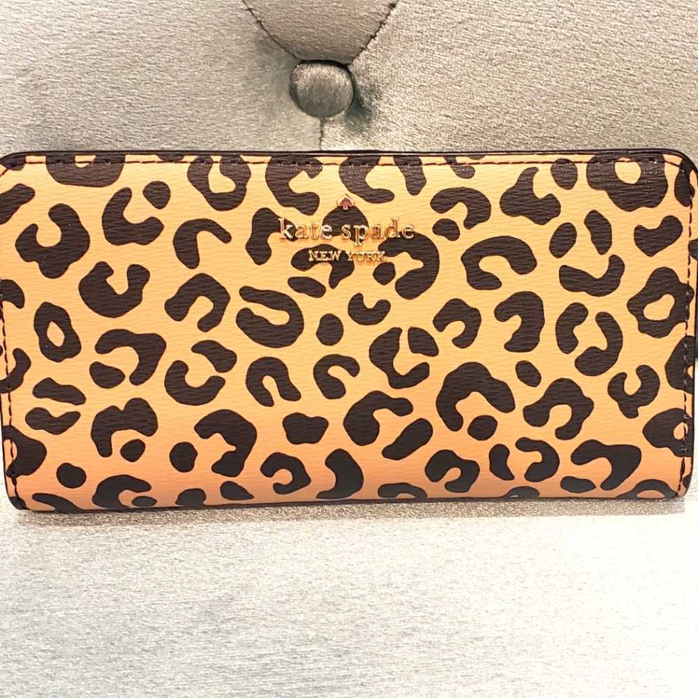 Kate Spade Leopard wallet